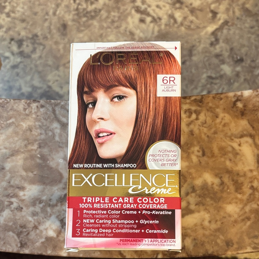 L'Oreal Excellence Creme - Radiant Light Auburn - Picture 1 of 4